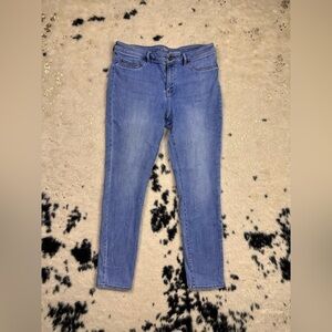 Soho Women’s Curvy Light Wash High Rise Stretch Denim Jeggings Size 14